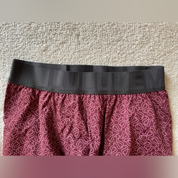 Lululemon Built to Move Boxer size small - Picture 3 of 6